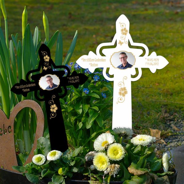 Personalisiertes Grabkreuz mit Stern Ranken mit Foto