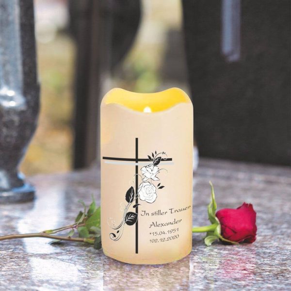 Personalisierte LED Kerze Trauerkerze aus Kunststoff Kreuz mit Rosen