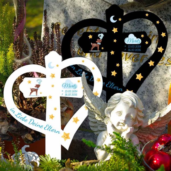 Personalisiertes Grabkreuz mit Herz für Sternenkind Reh mit Hase in Blau