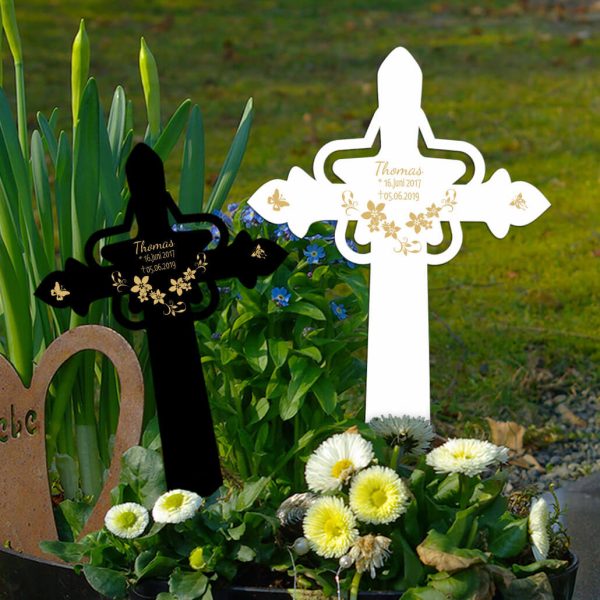 Personalisiertes Grabkreuz mit Stern Blüten